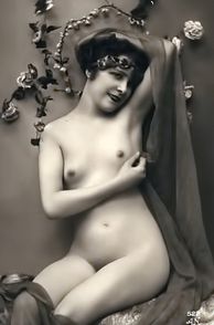 Tiny Tits Naked Lady In Vintage Pic